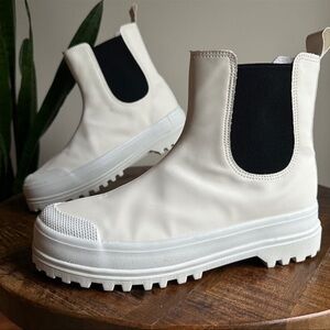 White Superga x Alexa Chung Rain Boots - White and Black - EUC - size 37